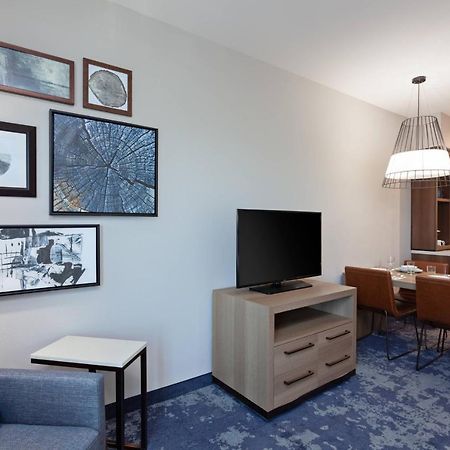 Towneplace Suites By Marriott San Diego Central Екстериор снимка