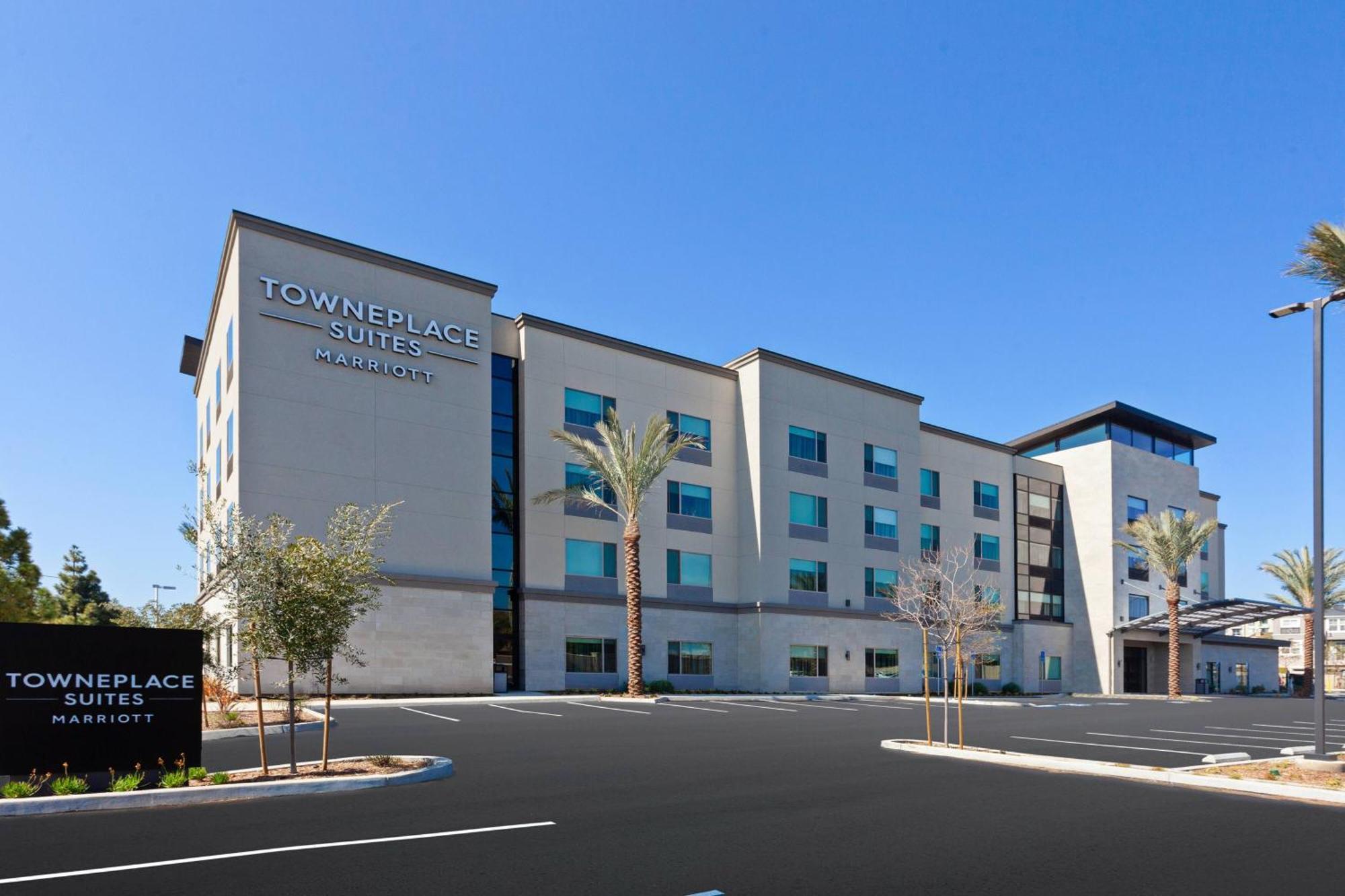 Towneplace Suites By Marriott San Diego Central Екстериор снимка